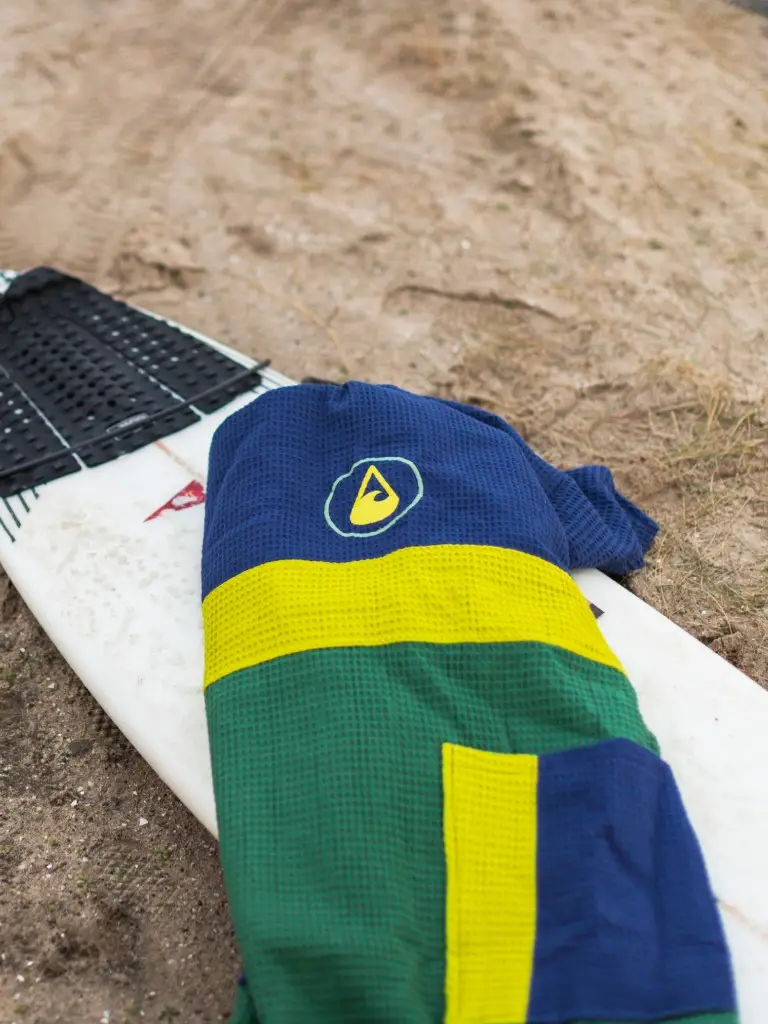 Poncho barbati colorat, pentru plaja, scuba sau surfing, albastru, verde inchis, verde lime