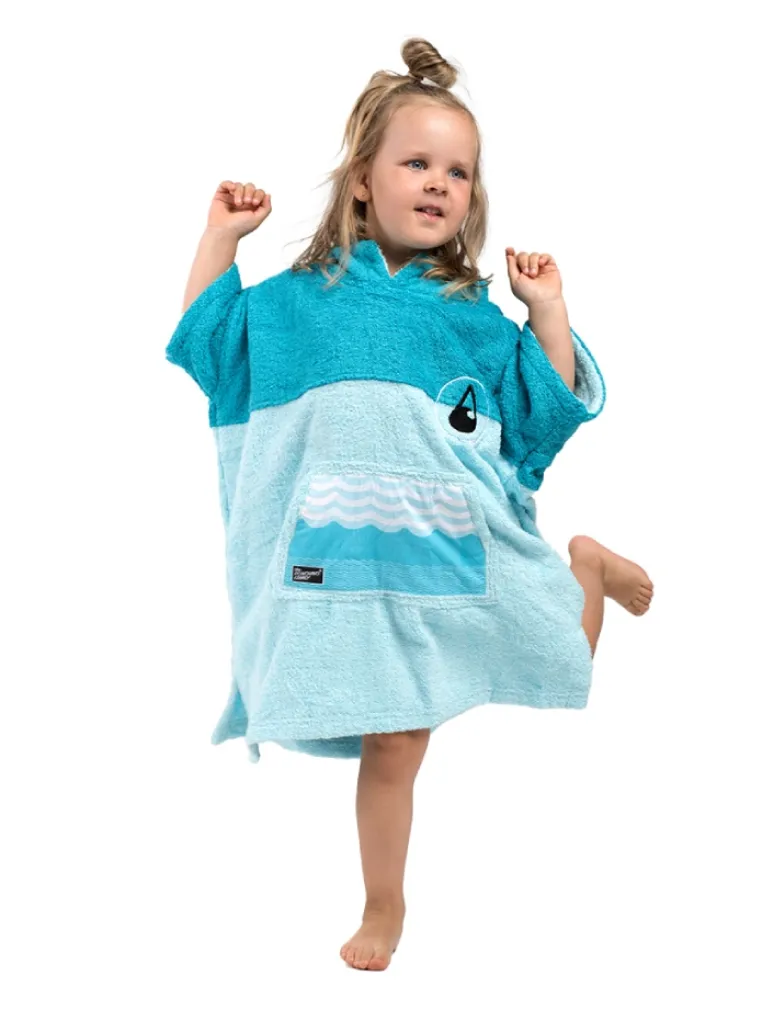 Copil care poarta un poncho plaja copii din bumbac, culoare albastru inchis, albastru deschis