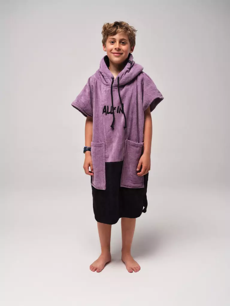 Copil care poarta Poncho plaja copii | All In Kid Kai Van | Culori mov, negru