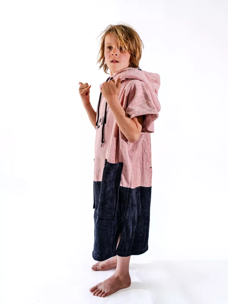 Poncho de plajă copii All-In V Poncho Kid Kai Surf, 100% Bumbac, S-XL, Roz, Negru, 6-9 ani - Image 4